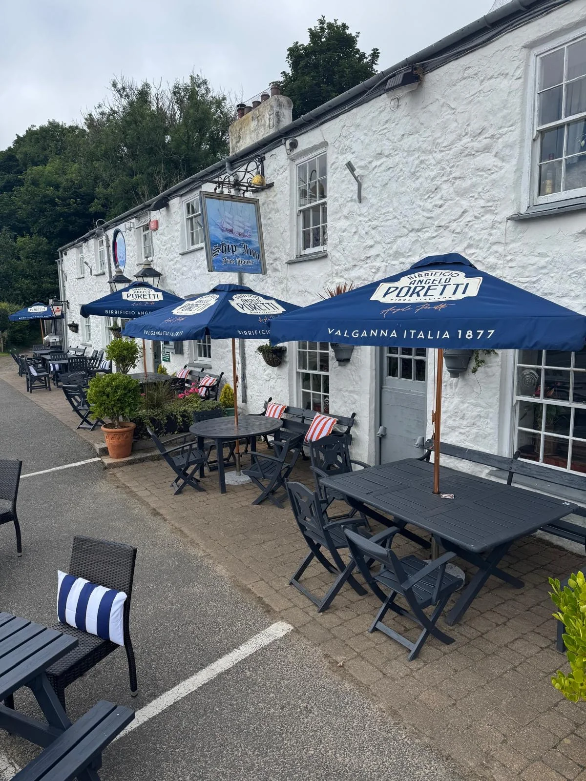 Ship Inn at Red Wharf Bay with the vast tidal flats stretching out behind at low tide